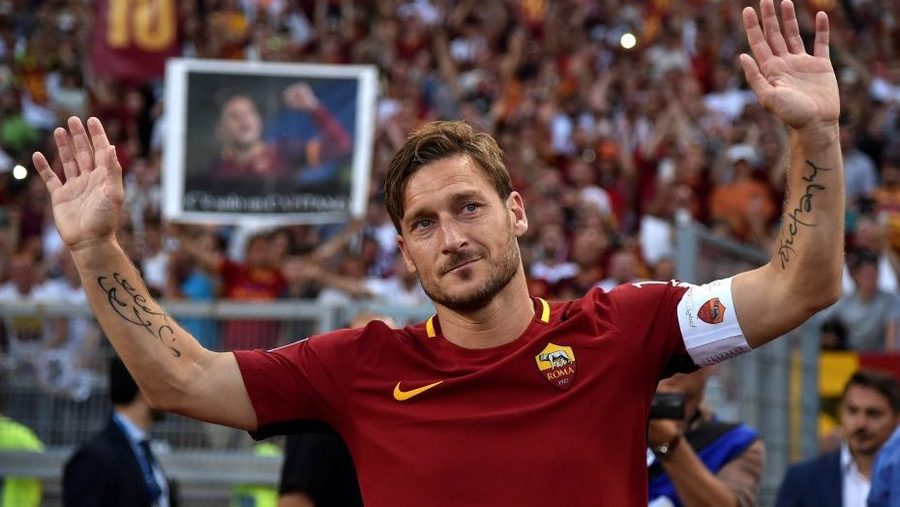 Gladiatorul Totti, discurs melancolic: „Am început într-un fotbal creat din iubire. Acum este o afacere” 