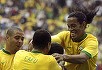 Ronaldinho, Bebeto şi Cafu revin pe gazon, chiar pe Maracana