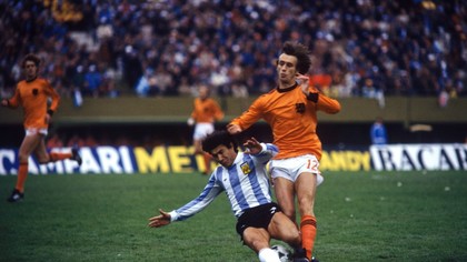 Doliu în fotbalul internaţional! Fostul campion mondial cu Argentina s-a stins din viaţă la 77 de ani