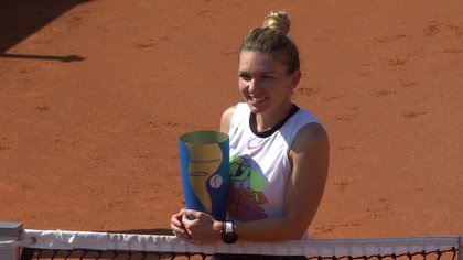 Primul turneu, primul trofeu. Simona Halep, reacţie după triumful de la Praga