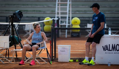 FOTO | Simona Halep se pregăteşte pentru sezonul de zgură. Darren Cahill a venit în România! "Tatăl tău mi-a dat un coniac în miezul zilei"
