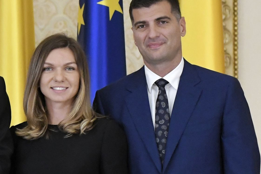 Simona Halep a confirmat logodna cu Toni Iuruc. "Mai vreau să joc câţiva ani. După ce voi mai lua un Grand Slam, fac şi un copil"