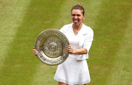FOTO | Simona Halep a revenit la Wimbledon şi a fost surprinsă cu un cadou inedit. "Ce primire! Sunt foarte fericită"
