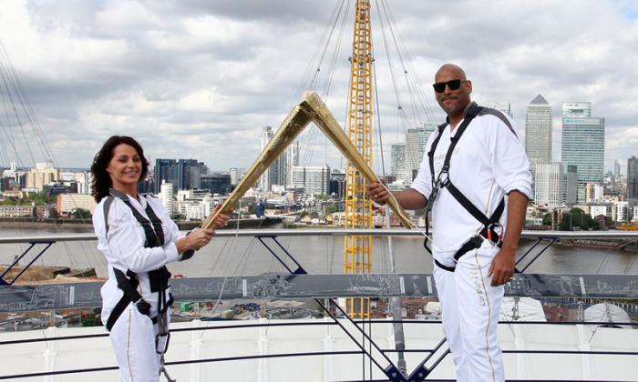 Flacăra olimpică nu va mai fi dusă de sportivi. Unul dintre cele mai marcante momente, omis în acest an din cauza coronavirusului. Decizia luată de autorităţile nipone 