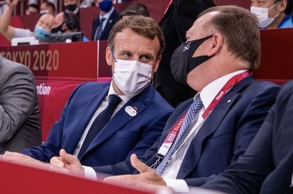 JO 2020 | Preşedintele Franţei, Emmanuel Macron, în lojă cu Marius Vizer în prima zi de competiţie