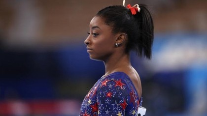 Mesajul gimnastei Simone Biles, după retragerea din finalele pe echipe şi individual compus