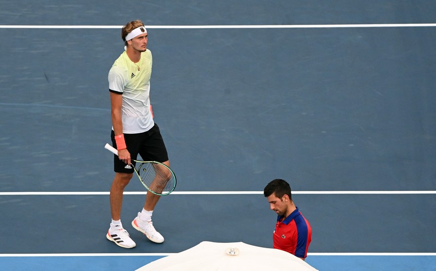 VIDEO | Karen Hacianov – Alexander Zverev, finala turneului olimpic de tenis. Eliminare-şoc a liderului mondial ATP, Novak Djokovic