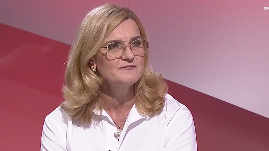 Elisabeta Lipă trimite săgeţi ironice către doi miniştri: ”Nu mi-a răspuns nici la mesaj, nici la telefon!”