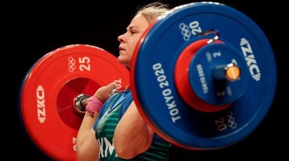 Prima medaliată olimpică a Turkmenistanului a primit un apartament, o maşină de lux şi 50.000 de dolari