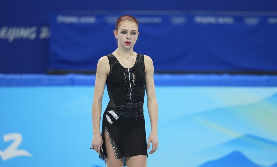 VIDEO | "Urăsc acest sport. Nu voi mai patina niciodată": Rusoaica Alexandra Trusova, devastată, după ce a luat doar argintul la JO