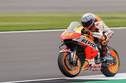 Pol Espargaro, primul pole-position pentru Honda Repsol, după mai bine de un an. Marele Premiu de la Silverstone se vede pe Look Sport