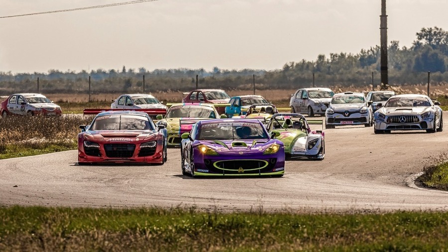 Turăm motorele în Romanian Endurance Series. Penultima etapă este în direct pe Look Sport