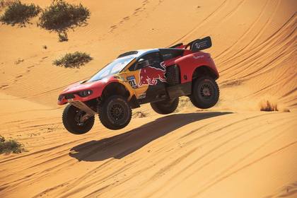 Sebastien Loeb, a 5-a victorie la Dakar. Starul din WRC a urcat pe doi la general, dar are nevoie de un miracol pentru a câştiga