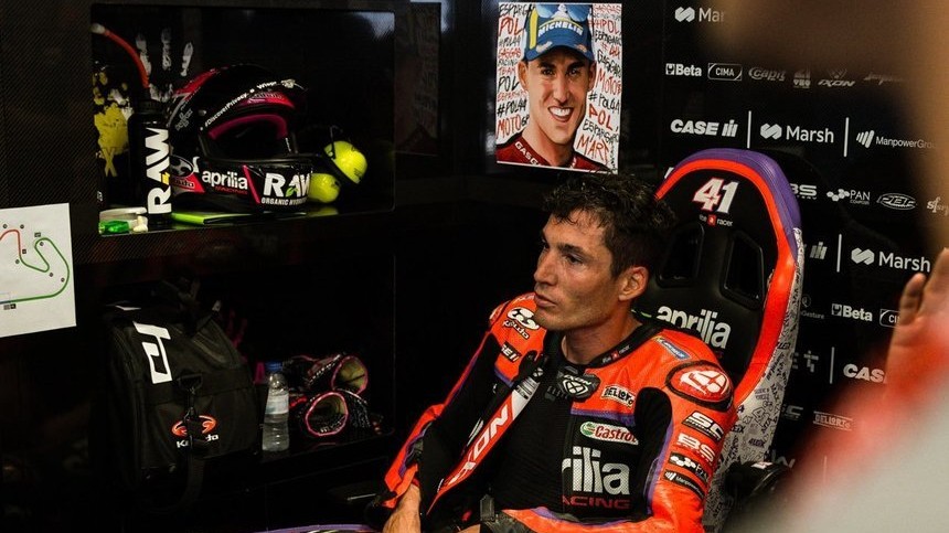 VIDEO | Fază incredibilă! Pilotul spaniol Aleix Espargaro a evitat o pisică la calificările pentru Grand Prix-ul Spaniei la MotoGP