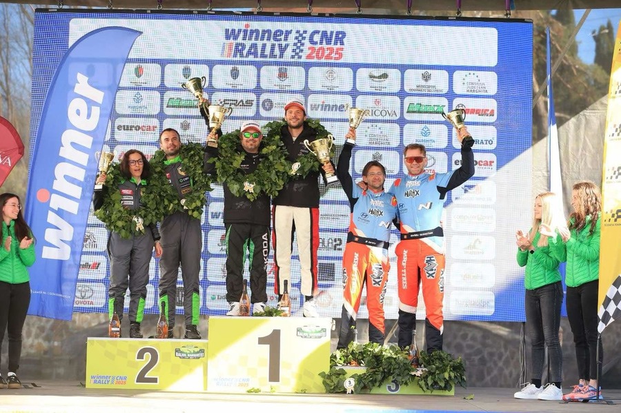 Andrei Gîrtofan se impune în Raliul Harghitei. Continuă şirul ghinioanelor pentru Tempestini