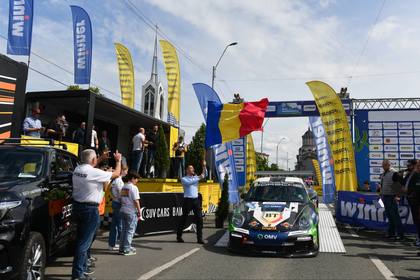 Simone Tempestini rămâne invincibil în Raliul Maramureşului