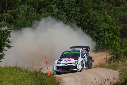 Oliver Solberg a câştigat Raliul Estoniei. Suedezul a produs surpriza şi a bifat prima victorie în WRC
