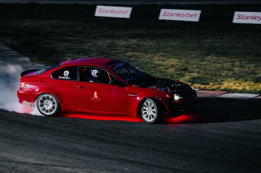 Se intensifică lupta pentru titlu în Campionatul Naţional de Drift, după cursa de noapte de la Mureş