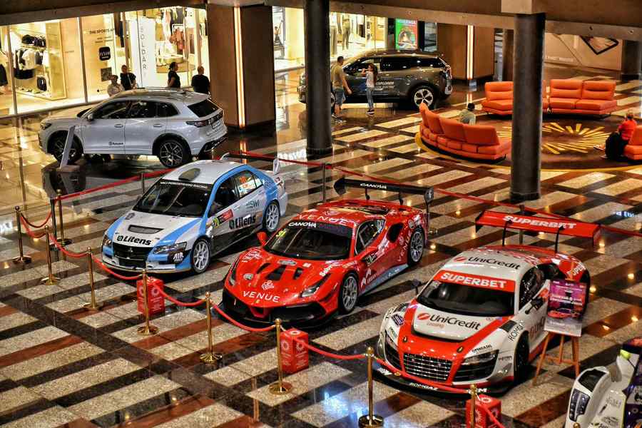 Super Rally revine la Timişoara: 26 de piloţi de top se întrec în inima oraşului, sâmbătă, pe Prima Sport 2