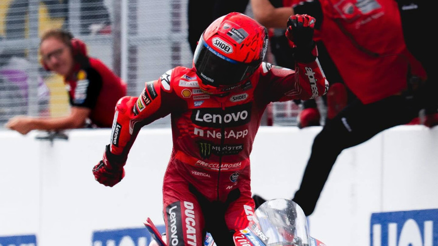 Marc Marquez a bifat al şaptelea titlu în MotoGP şi a anunţat că se simte împăcat. 