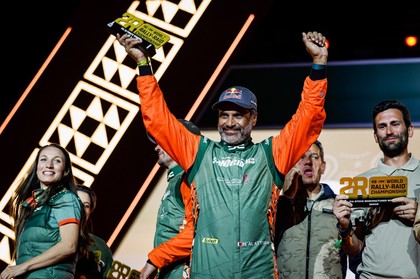 Reacţia lui Nasser Al Attiyah după ce a adus prima victorie pentru Dacia în Dakar. Obiectiv ambiţios pentru 2027