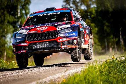 Simone Tempestini, în Top 10 la jumătatea Raliului Scandinaviei. Duminică este ziua decisivă
