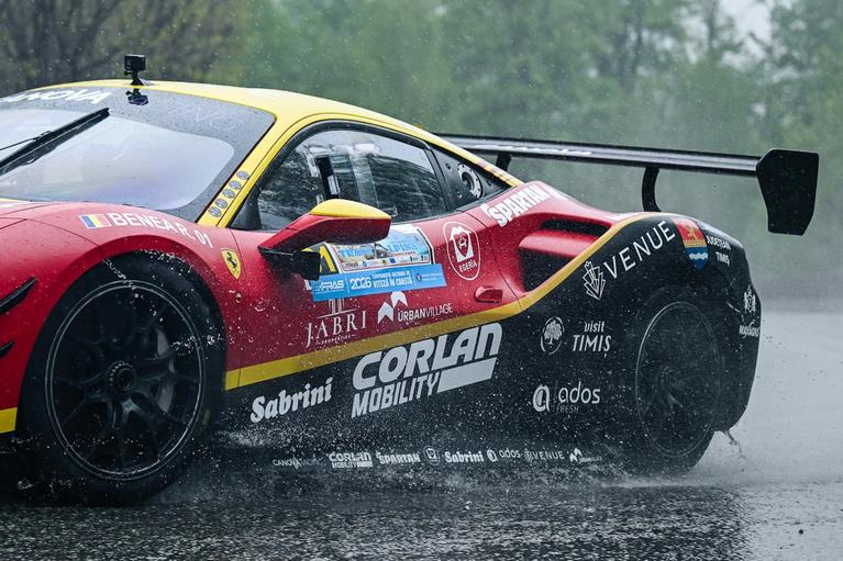 Record la Marele Premiu al Braşovului. Radu Benea şi Ferrari, printre favoriţi