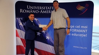 Fostul baschetbalist Gheorghe Mureşan, premiat de Universitatea Româno-Americană pentru merite deosebite în sport şi pentru promovarea imaginii României