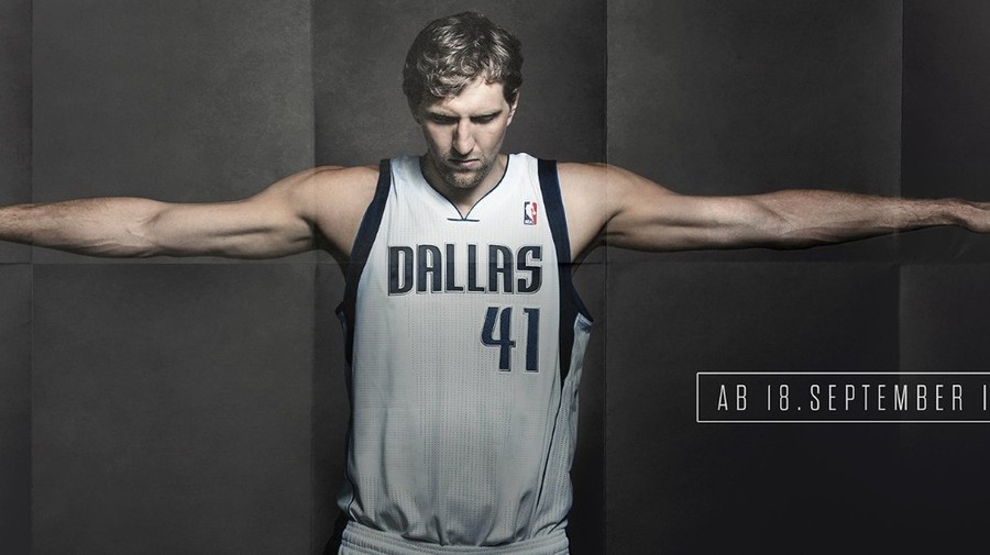 VIDEO | Statuie a starului NBA Dirk Nowitzki, dezvelită la arena echipei Dallas Mavericks 
