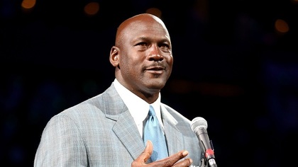 Gest impresionat făcut de Michael Jordan, cu ocazia împlinirii a 60 de ani