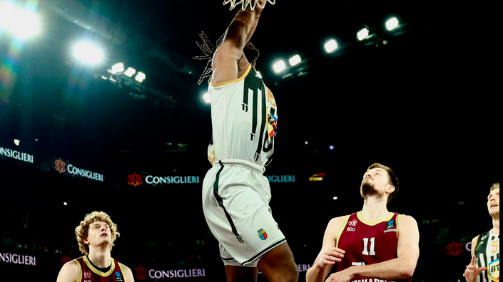 VIDEO | UBT Cluj - Lietkabelis 120-111. Ardelenii ies învingători în prelungiri într-un festival ofensiv