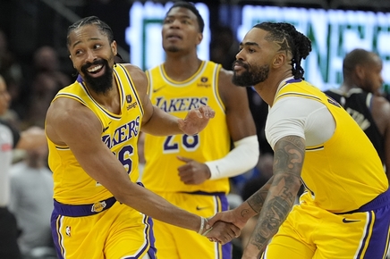 VIDEO | NE-BU-NI-E! LA Lakers a câştigat duelul cu Milwaukee Bucks după o revenire epocală