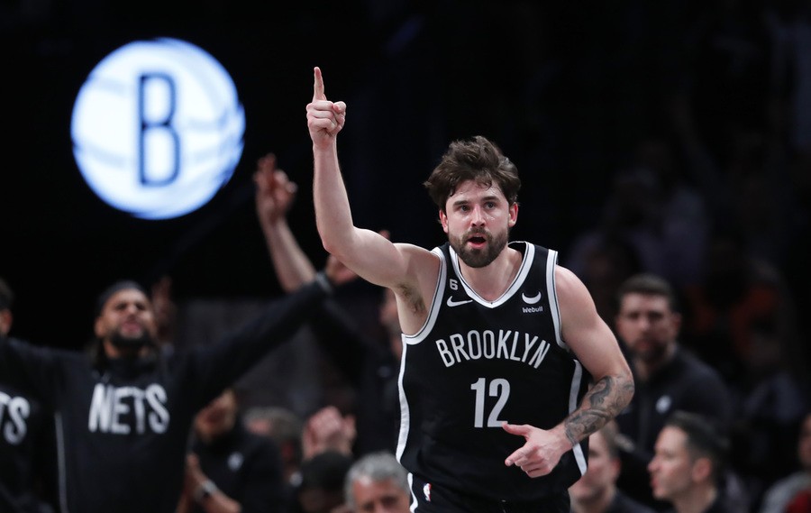 Joe Harris s-a retras