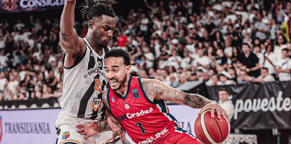 VIDEO | UBT Cluj - CSM Oradea 68-74. Oaspeţii pot câştiga titlul în meciul următor