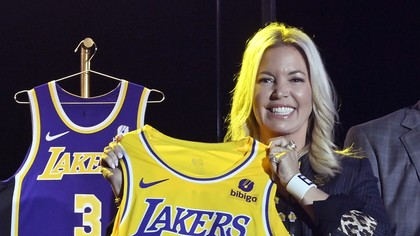 Jeanie Buss cedează pachetul majoritar al lui LA Lakers! Tranzacţie record la nivel mondial