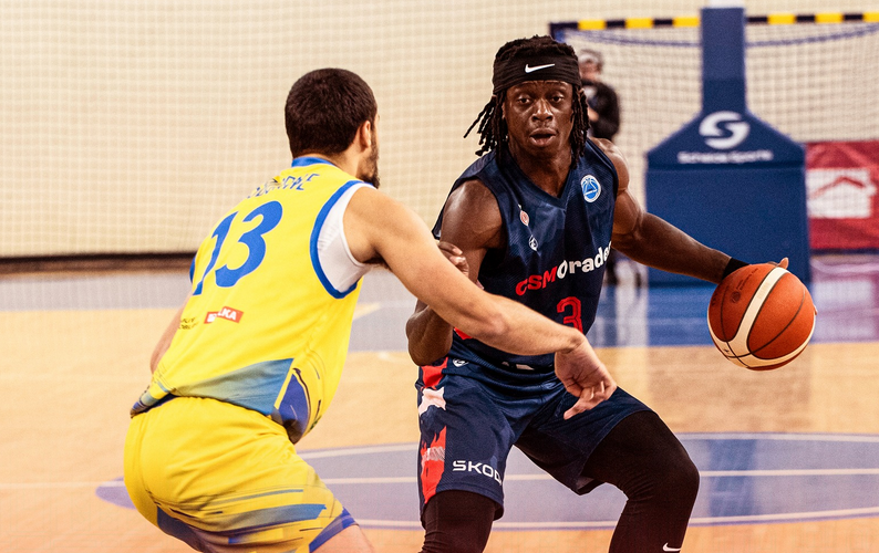 CSM Oradea a câştigat duelul românesc din FIBA Europe Cup