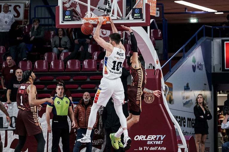 VIDEO | Reyer Venezia - UBT Cluj 90-83. Italienii au controlat meciul cap-coadă