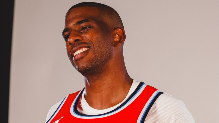 După o carieră legendară, Chris Paul şi-a anunţat retragerea