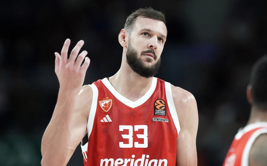 Plângere penală pe numele lui Uros Plavsic, jucător transferat de UBT Cluj. Reţinerea sa după ce a atacat un militar la Belgrad s-a revocat