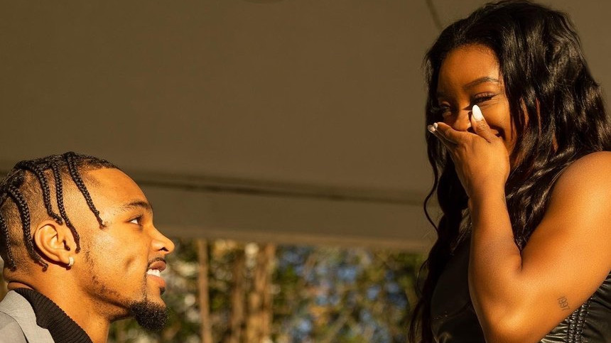 Gimnasta Simone Biles a anunţat că s-a logodit cu jucătorul de fotbal american Jonathan Owens