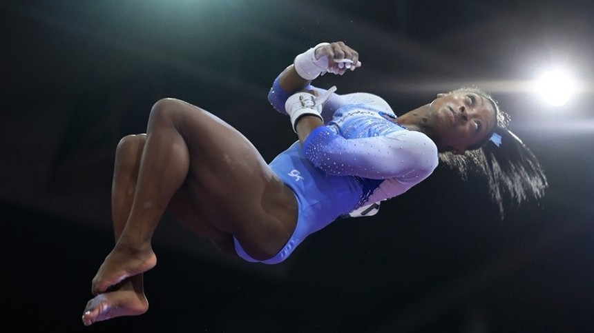 SUA a câştigat titlul mondial la gimnastică feminină pentru a şaptea oară la rând. Performanţă excepţională pentru Simone Biles