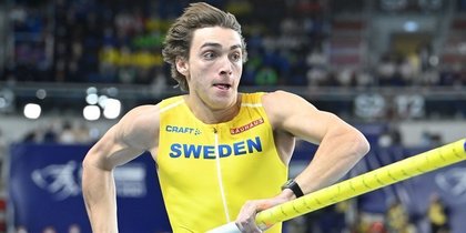 Suedezul Armand Duplantis, record mondial la săritura cu prăjina în sală 