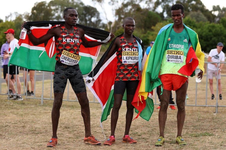 Fără concurenţi transsexuali în probele feminine de atletism. Consiliul World Athletics a decis să prioritizeze “echitatea şi integritatea competiţiei feminine înainte de incluziune”