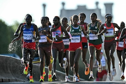 România obţine un rezultat excelent în maratonul olimpic feminin