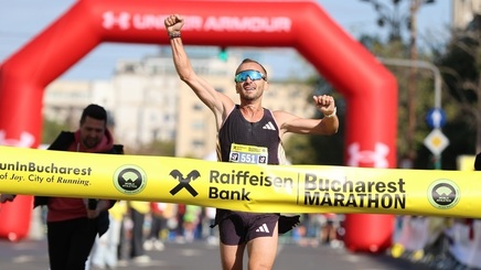 Maratonul Bucureşti, câştigat de Nicolae Alexandru Soare la masculin şi Sana Achahbar la feminin