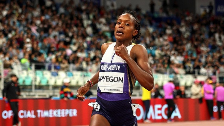 Recorduri mondiale stabilite de atlete din Kenya la 1.500 m şi 5.000 m