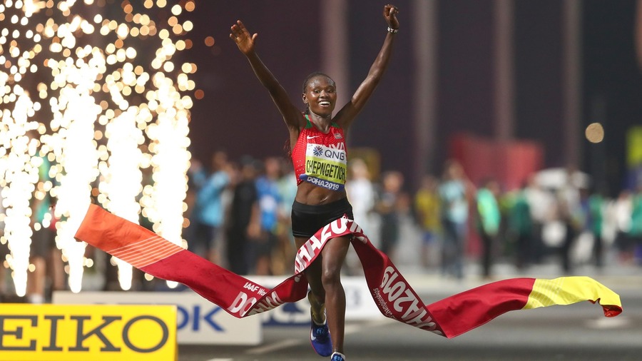 Ruth Chepngetich, deţinătoarea recordului mondial la maraton, a fost suspendată trei ani pentru dopaj