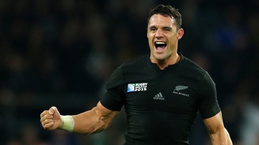 Legendarul rugbyst Dan Carter, dublu campion mondial cu ”All Blacks” şi-a anunţat retragerea din activitate