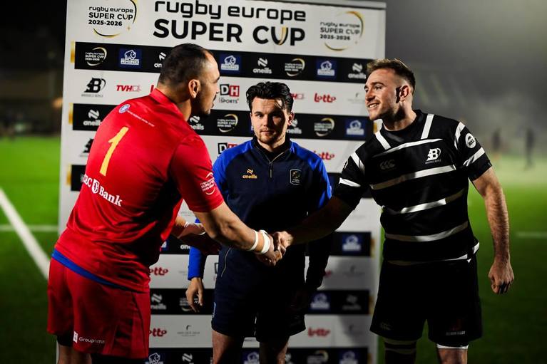 “Lupii” au pierdut ultimul meci din grupele Super Cup