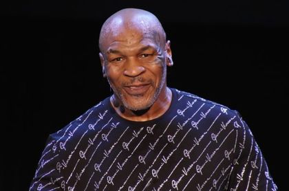 Revenirea în ring a lui Mike Tyson se amână! Când va boxa Iron Mike